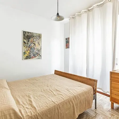 Free Parking & Garden Charming Neptunum Flat *
